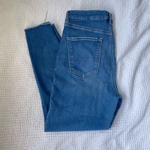 American Eagle Curvy Hi-Rise Jegging